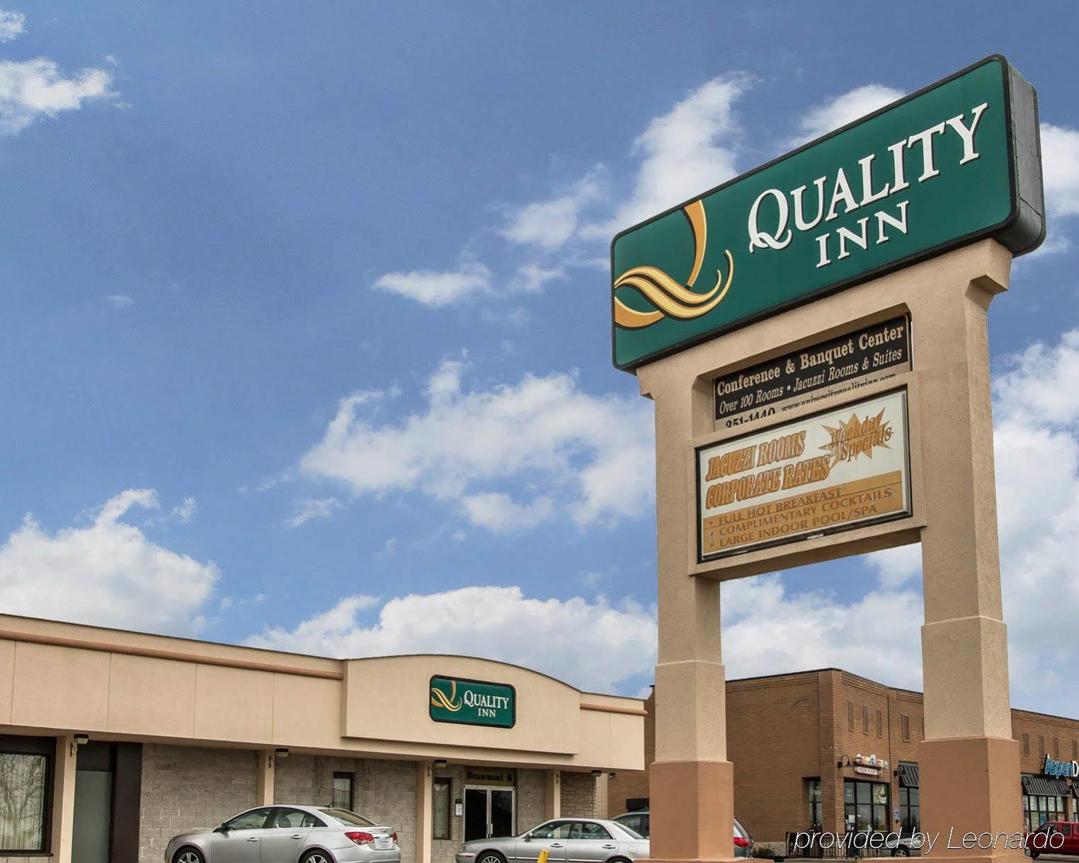 Quality Inn University Lansing Exteriér fotografie