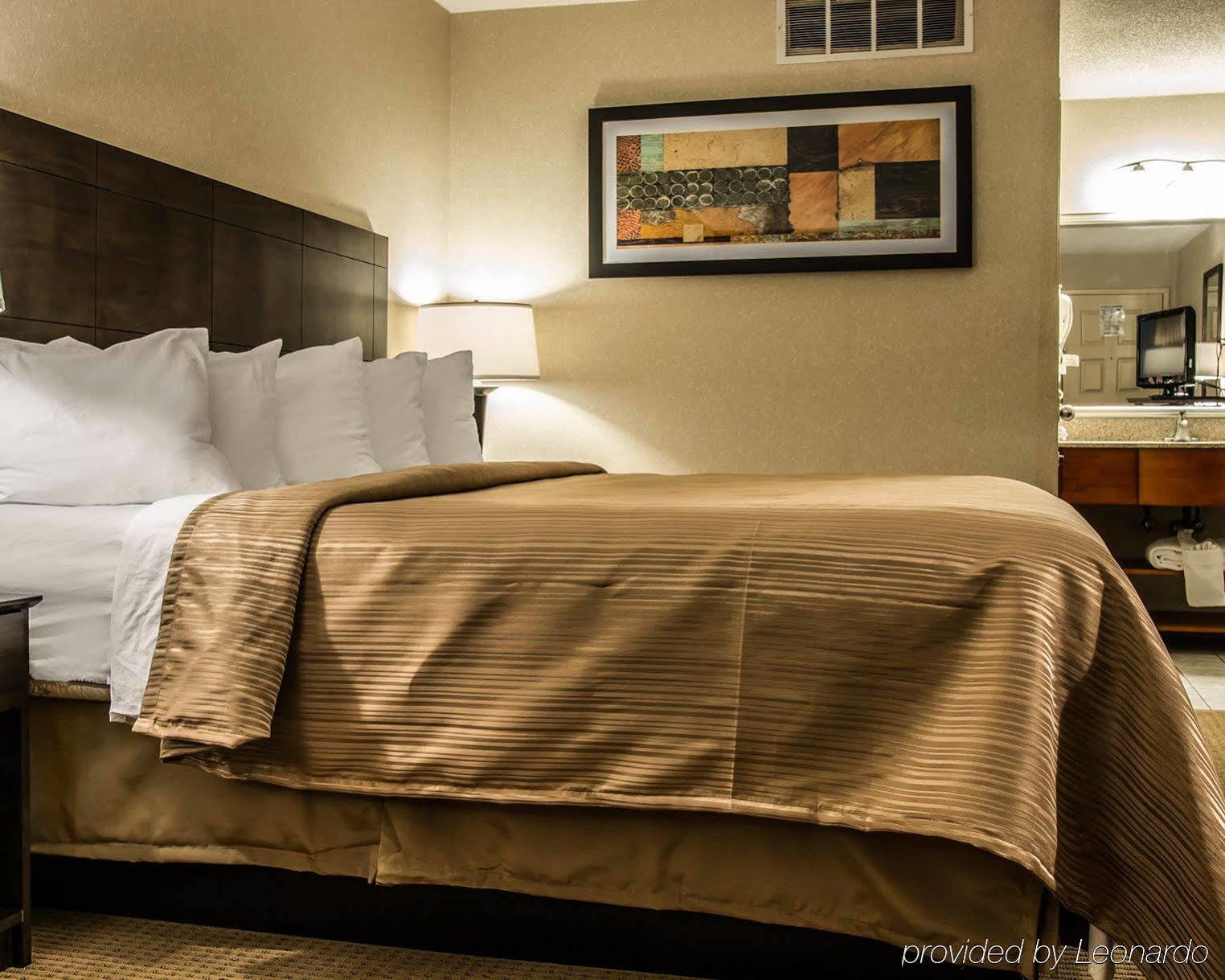 Quality Inn University Lansing Exteriér fotografie